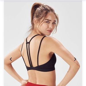 NWT Fabletics Kimberly sports bra
